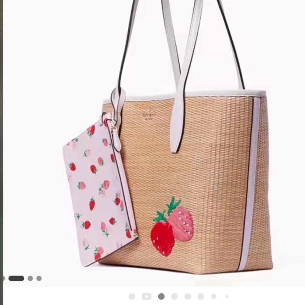 kate spade Natural Straw Tote with leather Trim & Strawberry Appliqué EUC